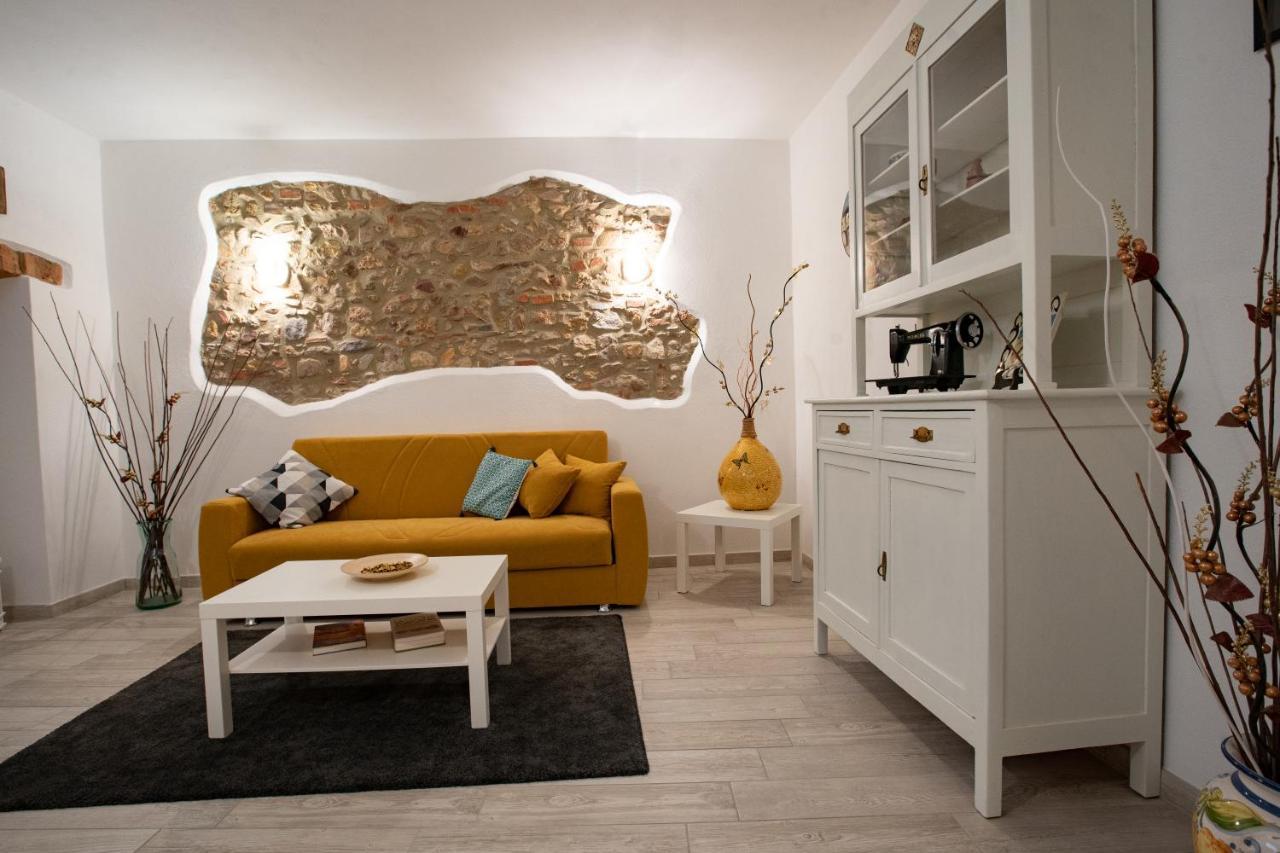 Le Logge Casa Vacanze Montepescali Exterior foto